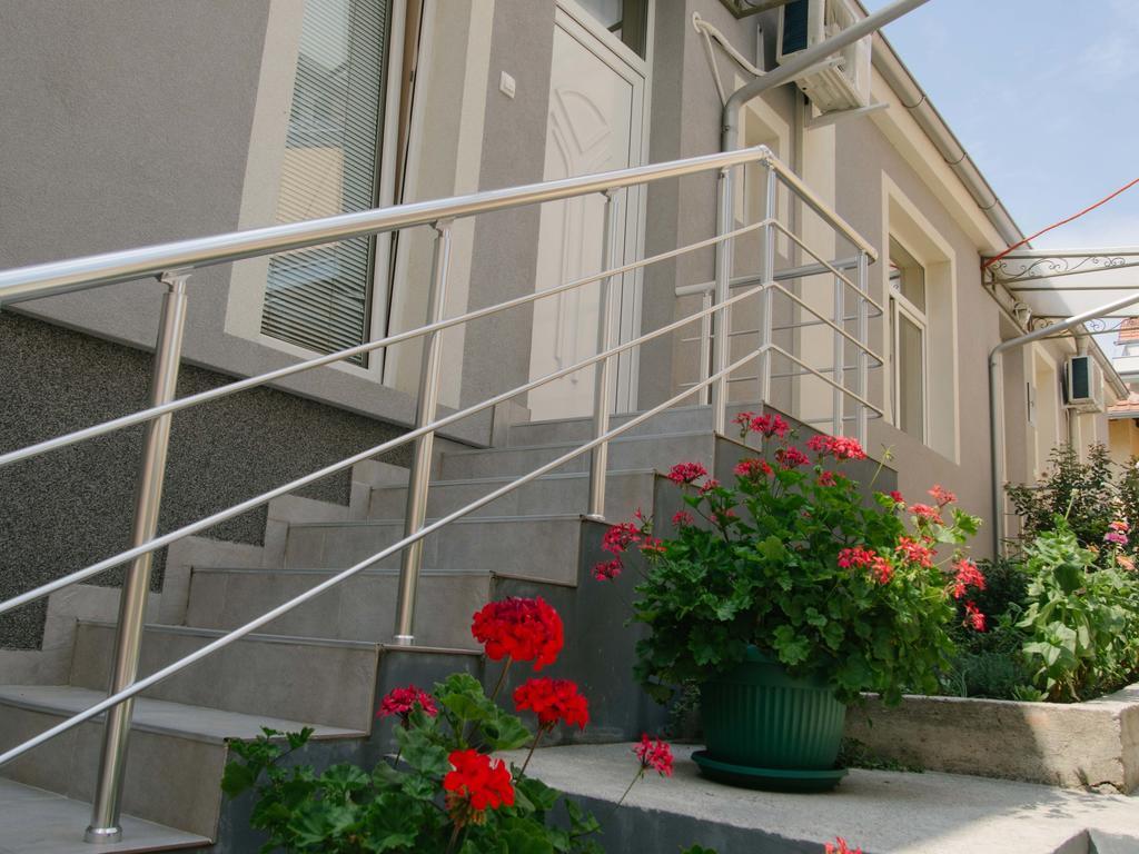 Apartments Paradisos Kragujevac Pokoj fotografie